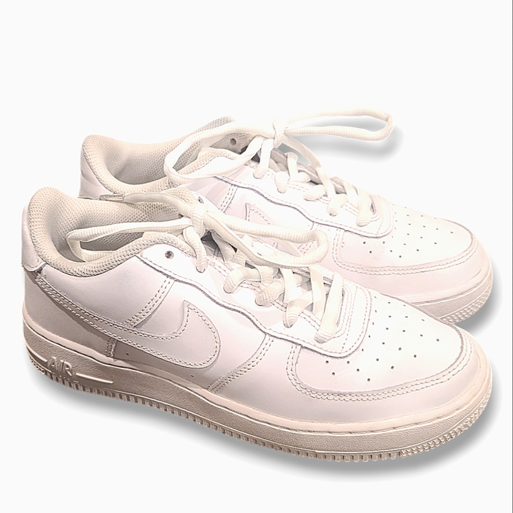 NIKE Air Force 1 LE Women's size 8
